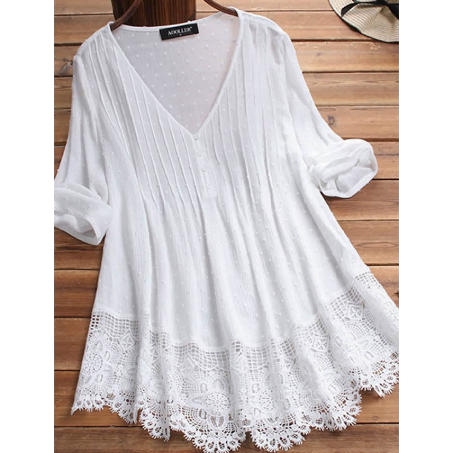 Women's V-Neck Floral Lace Top